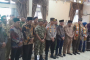 AKRAB DAN HIKMAT: KETUA MAHKAMAH SYAR’IYAH SINGKIL BESERTA ISTRI HADIRI PENYAMBUTAN KAJARI BARU ACEH SINGKIL DI PENDOPO BUPATI